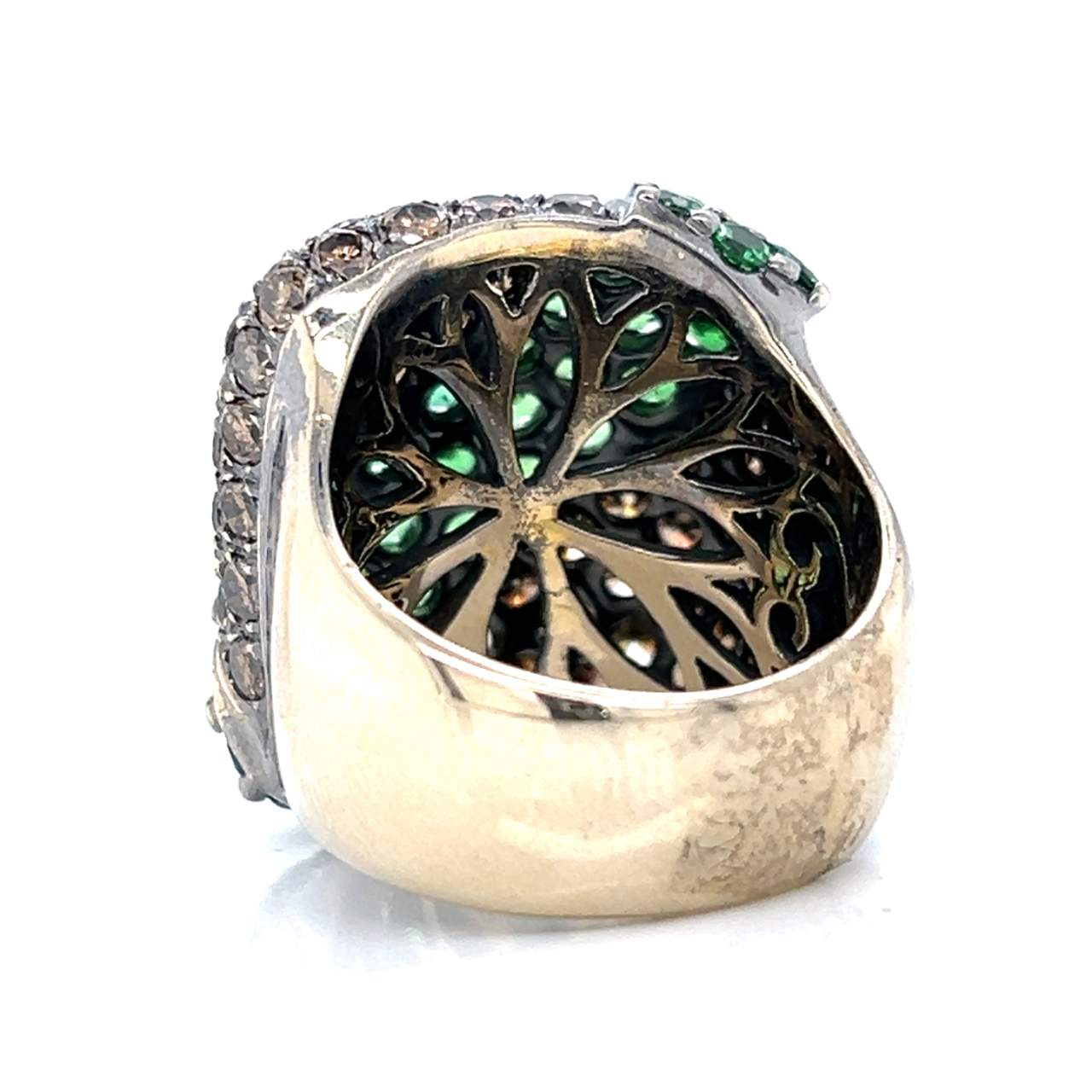 18K White Gold Garnet & Diamond Ring