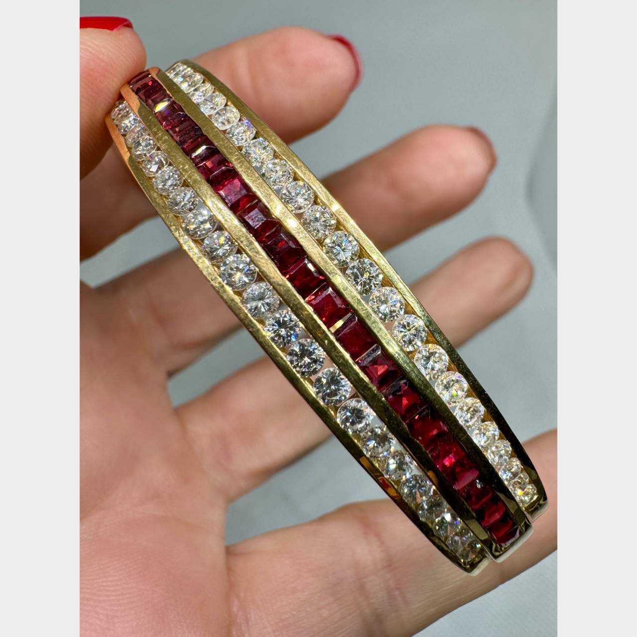 18K Yellow Gold Ruby & Diamond Bangle