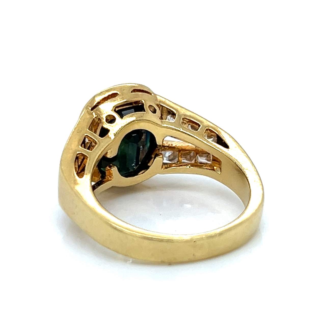18K Yellow Gold Sapphire & Diamond Ring