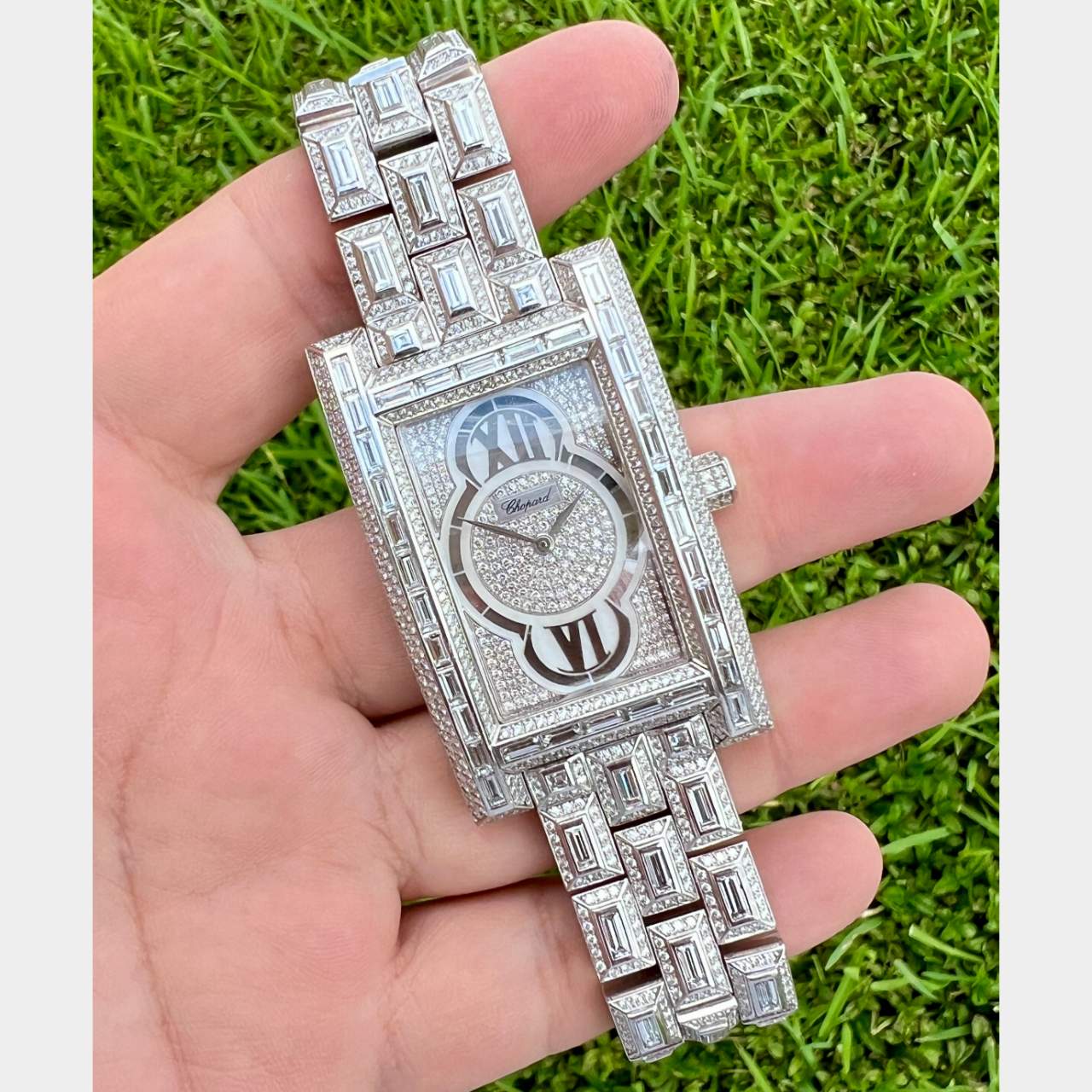 CHOPARD Classique Femme 18K White Gold Original Diamond Watch