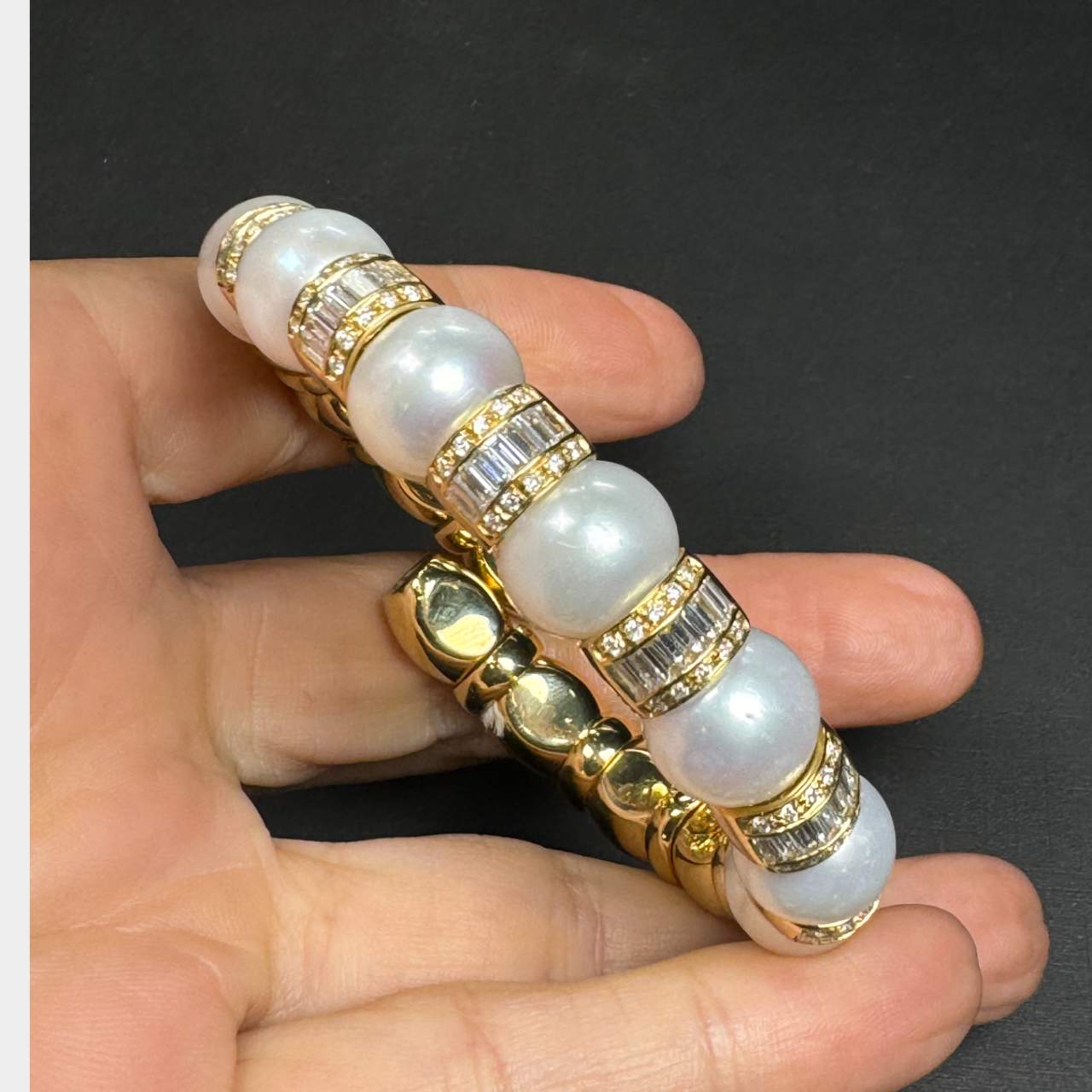 18K Yellow Gold Pearl & Diamond Bangle