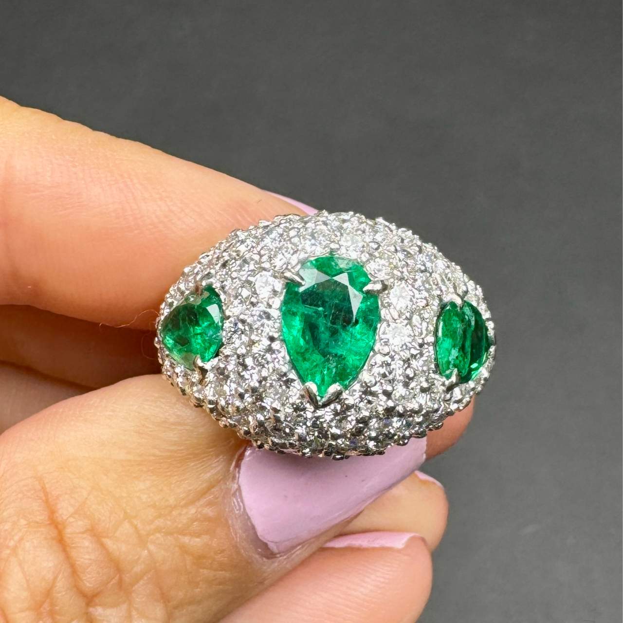 18K White Gold Emerald & Diamond Cocktail Ring