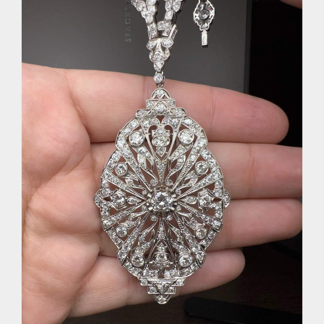 Art Deco Platinum 21.85 Ct. Diamond Necklace