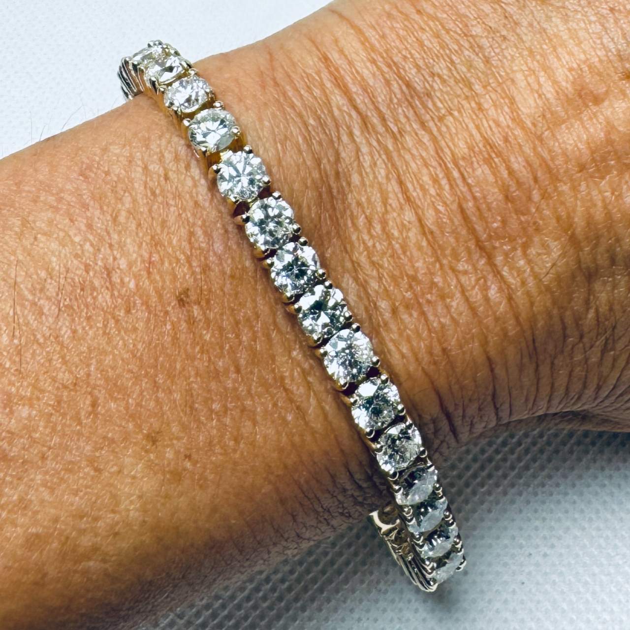 14K Yellow Gold 16.40 Ct. Diamond Tennis Bracelet