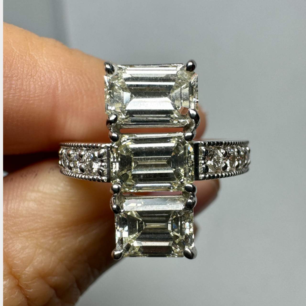 18K White Gold 3.90 Ct. Diamond Ring