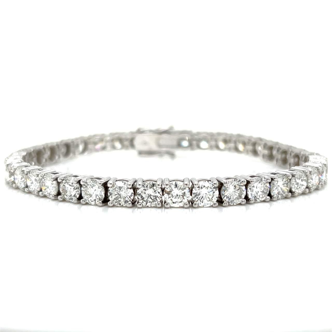 14K White Gold 19.00 Ct. Diamond Tennis Bracelet