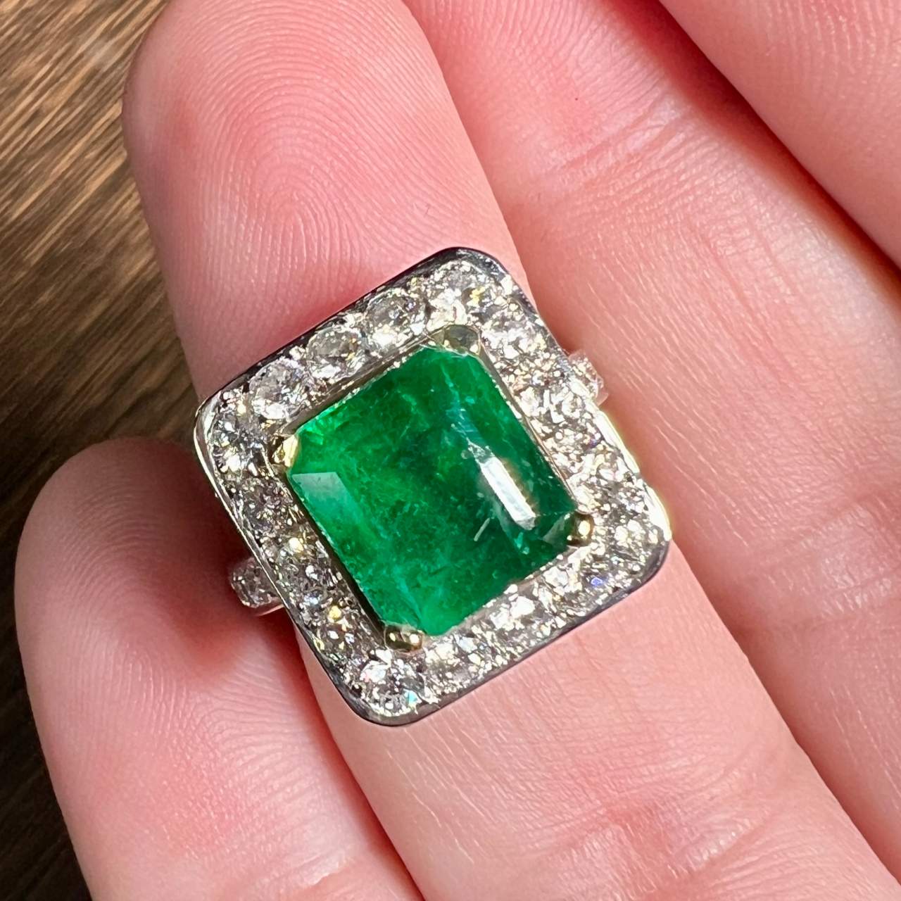 18K White Gold 3.00 Ct. Emerald & Diamond Ring