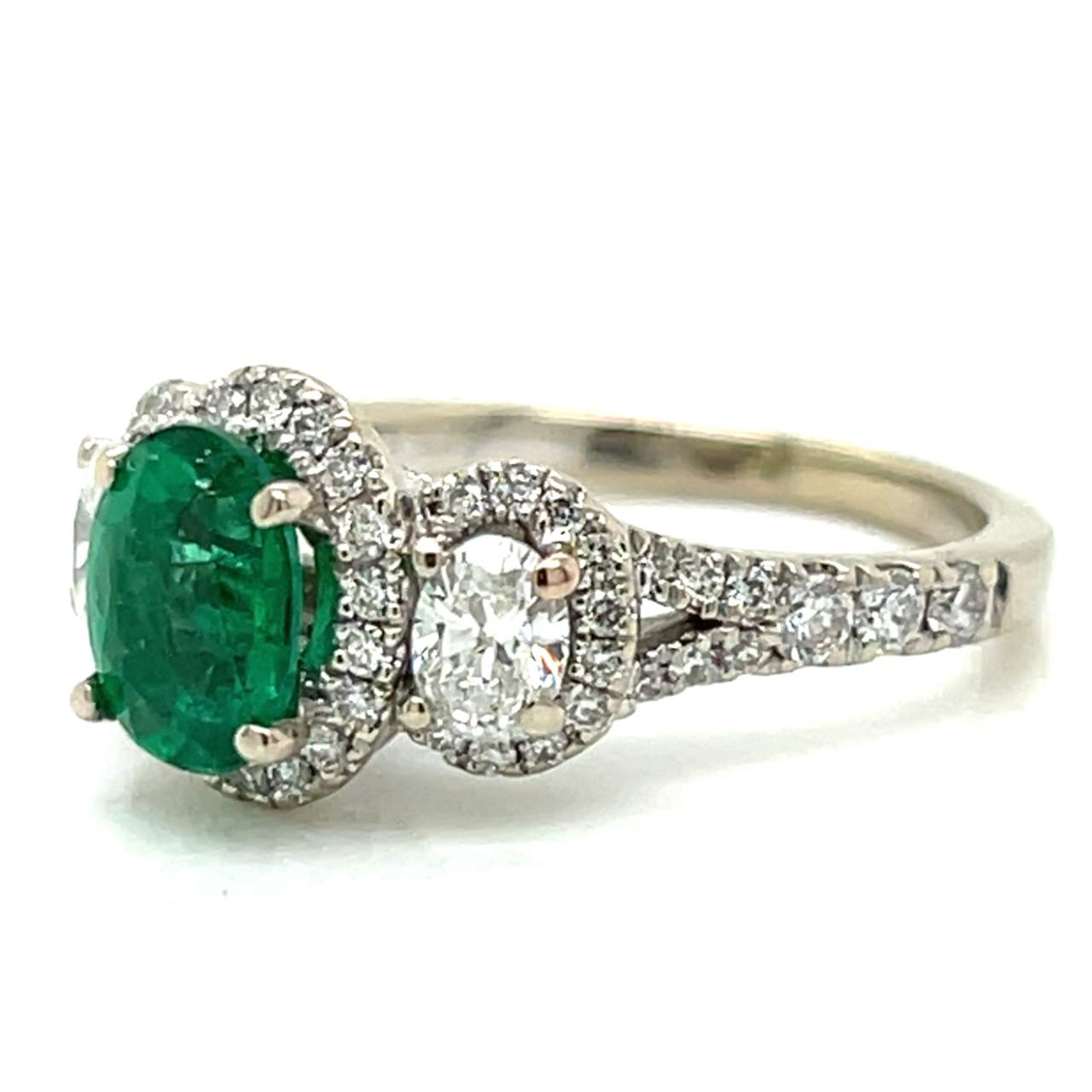 14K White Gold Emerald & Diamond Ring