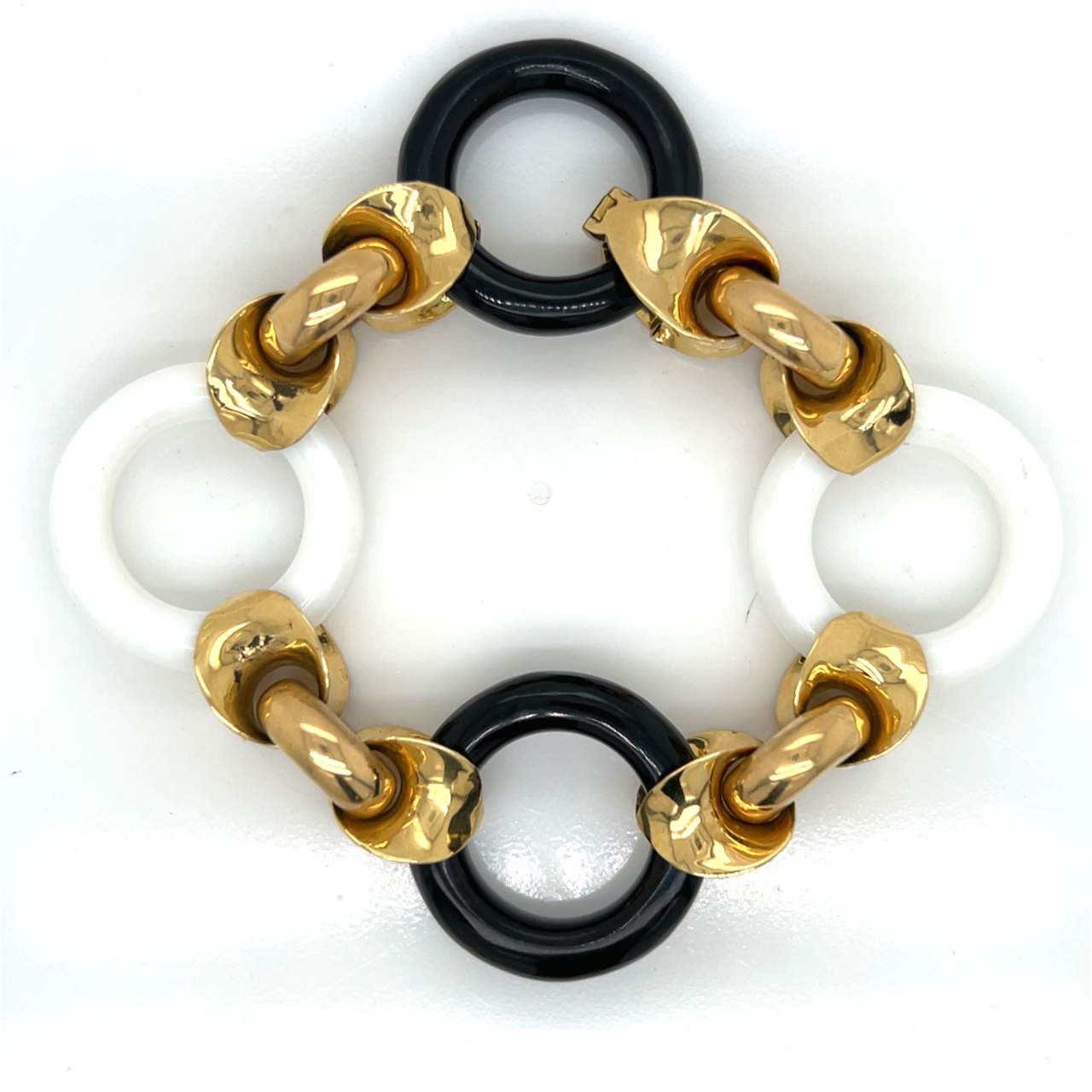 French 18K Yellow Gold Bracelet