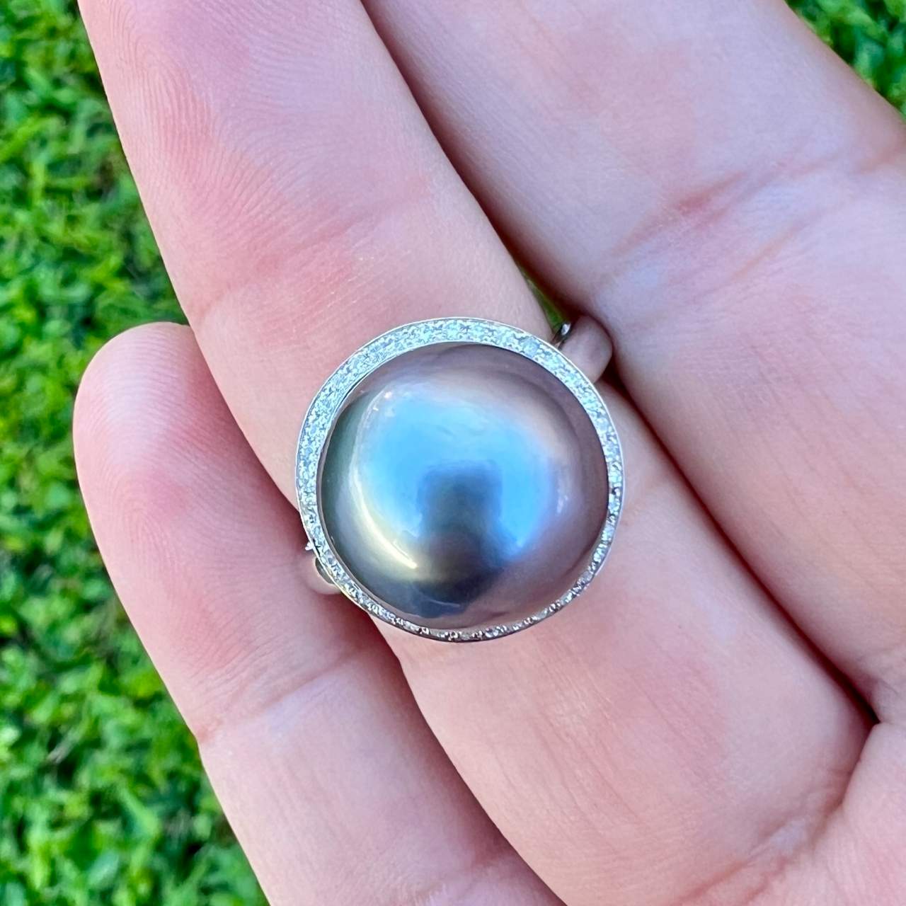 14K White Gold South Sea Pearl & Diamond Ring