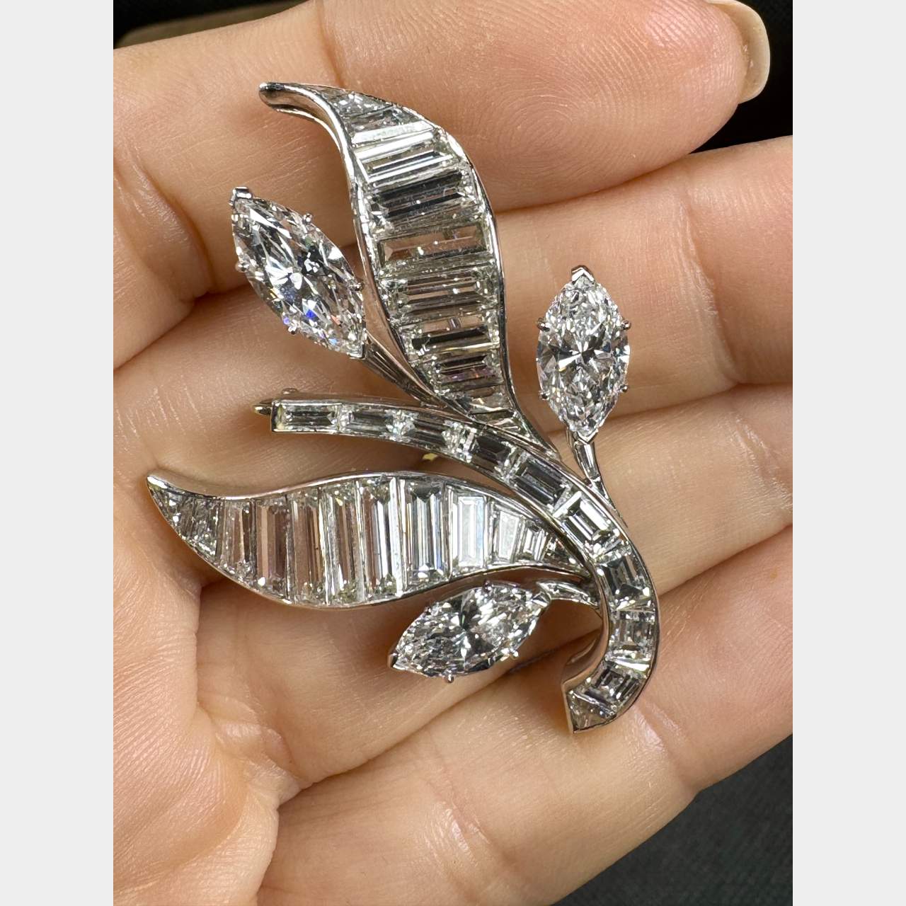VAN CLEEF & ARPELS Platinum 15.40 Ct. Diamond Brooch