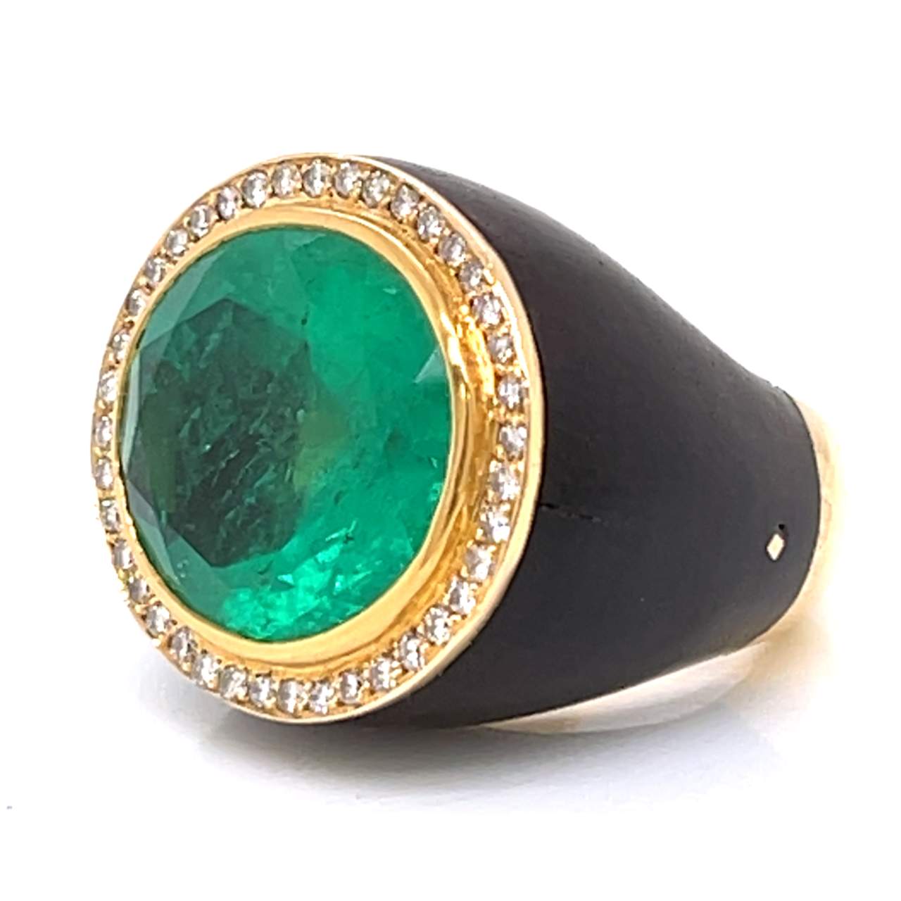French 18K Yellow Gold & Wood SSEF Certified 15.93 Ct. Colombian Emerald Ring - Image 2