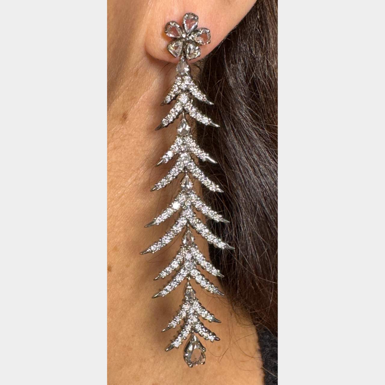 18K White Gold 10.50 Ct. Diamond Earrings
