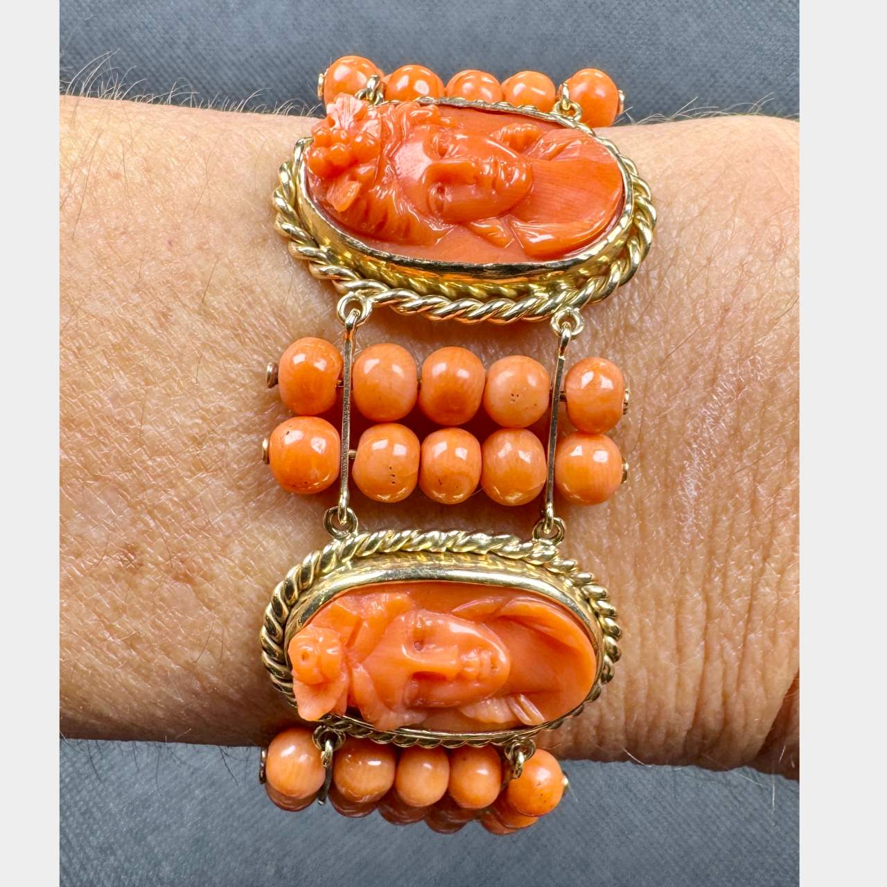 1960’s 14K Yellow Gold Coral Bracelet