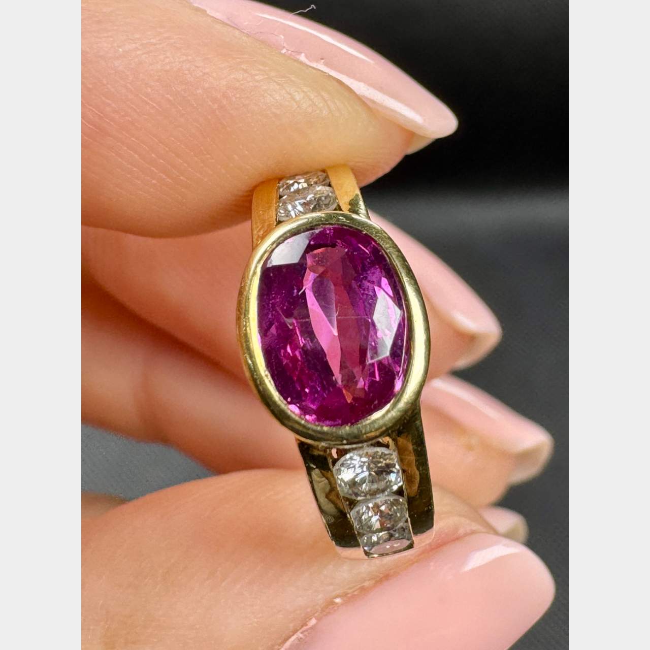 18K Yellow Gold Ruby & Diamond Ring