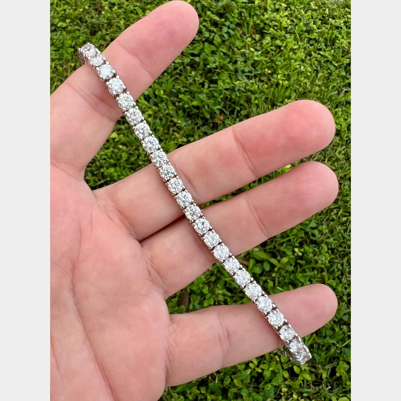 17.80 Ct. Diamond Tennis Bracelet