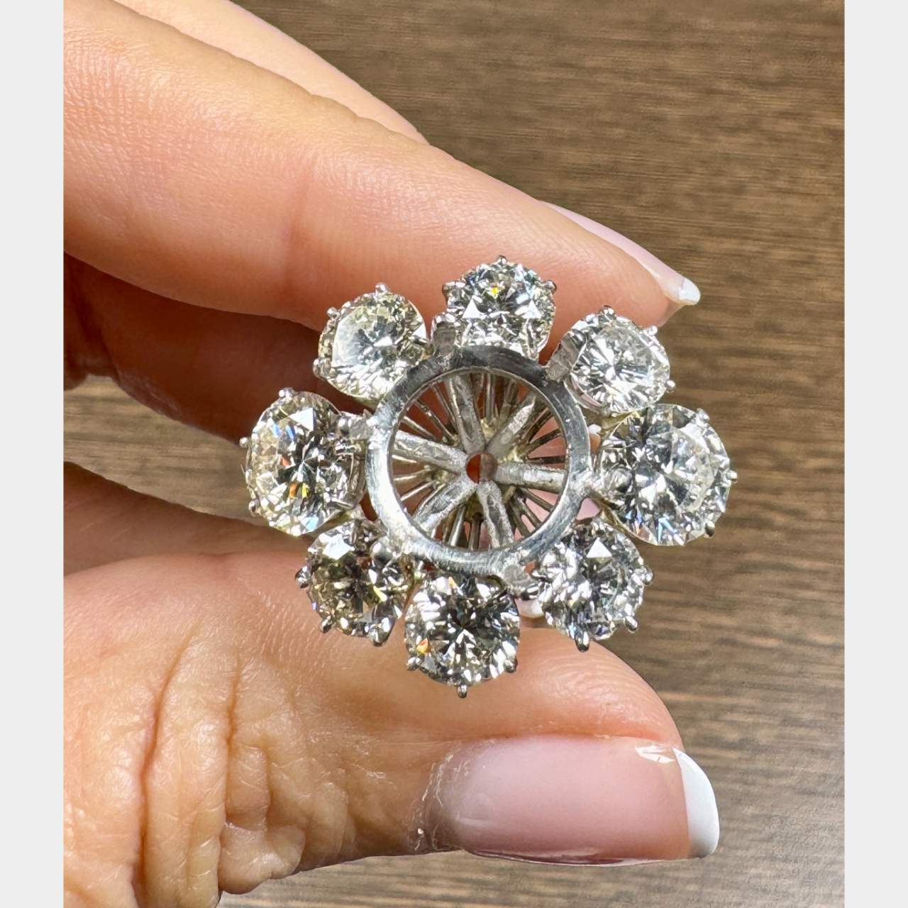 Platinum 9.00 Ct. Diamond Mounting - Image 5