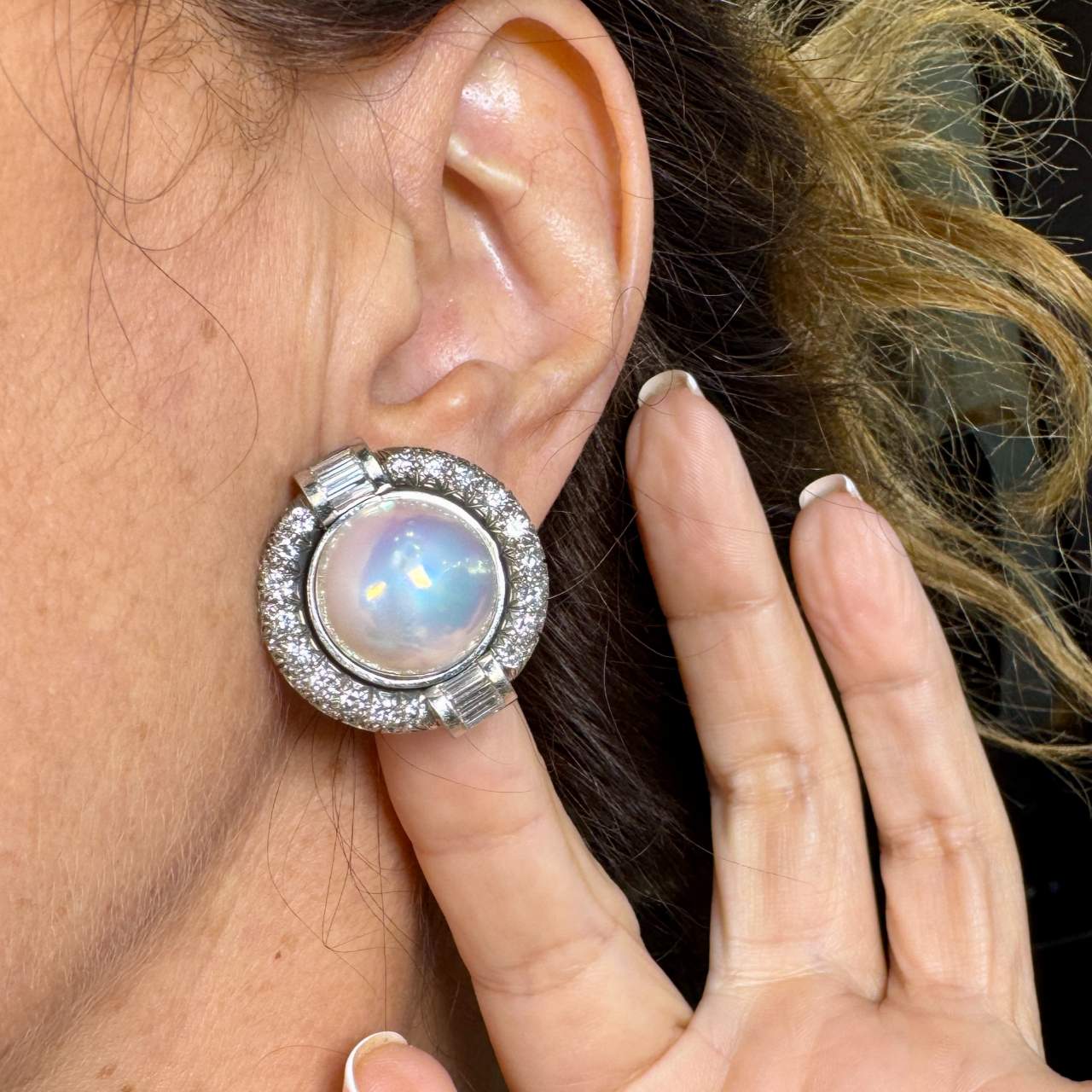 18K White Gold Pearl & Diamond Earrings