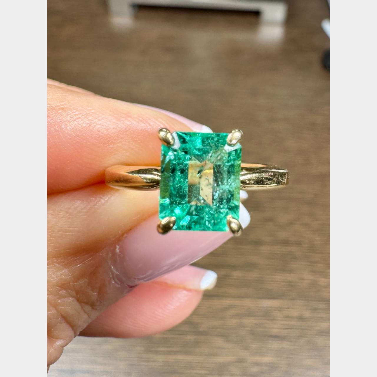 18K Yellow Gold Emerald Ring