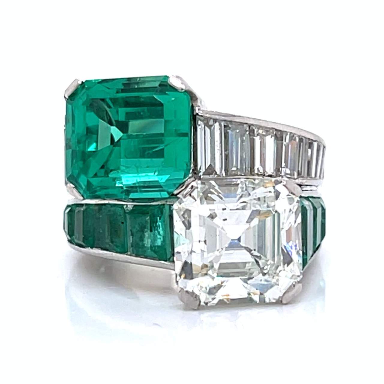 Art Deco Platinum GIA Certified Diamond & Colombian Emerald Ring