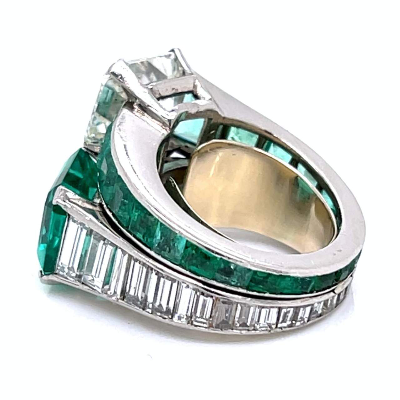 Art Deco Platinum GIA Certified Diamond & Colombian Emerald Ring