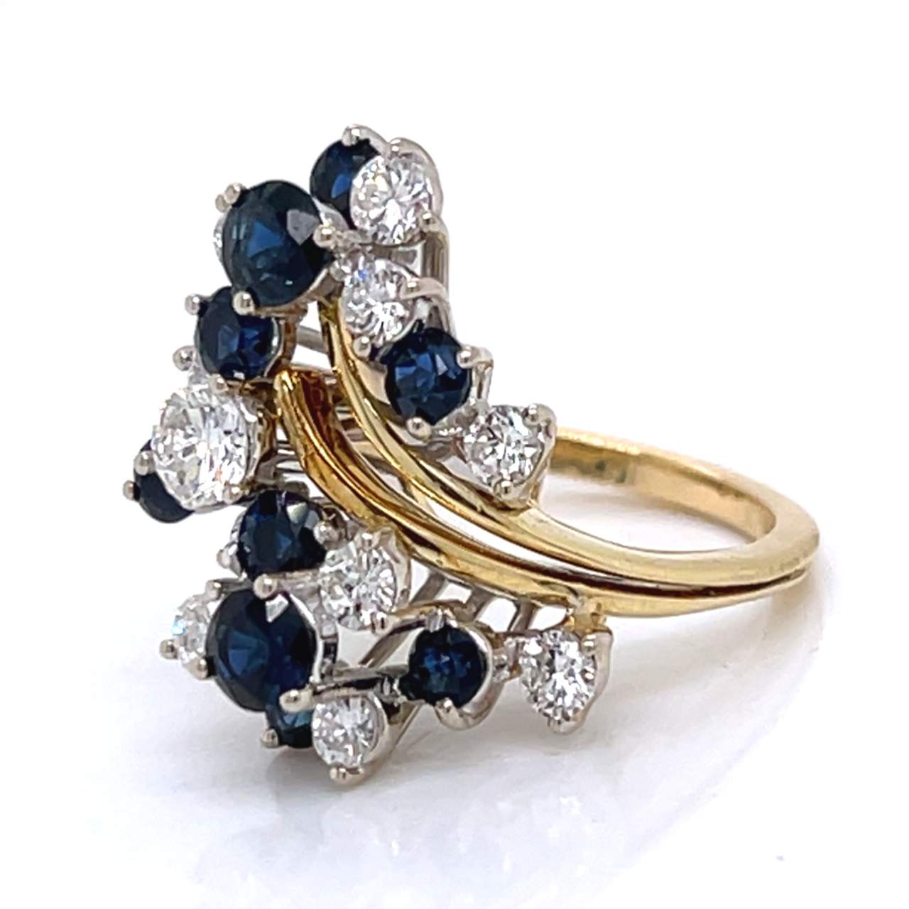 18K Yellow Gold Sapphire & Diamond Ring