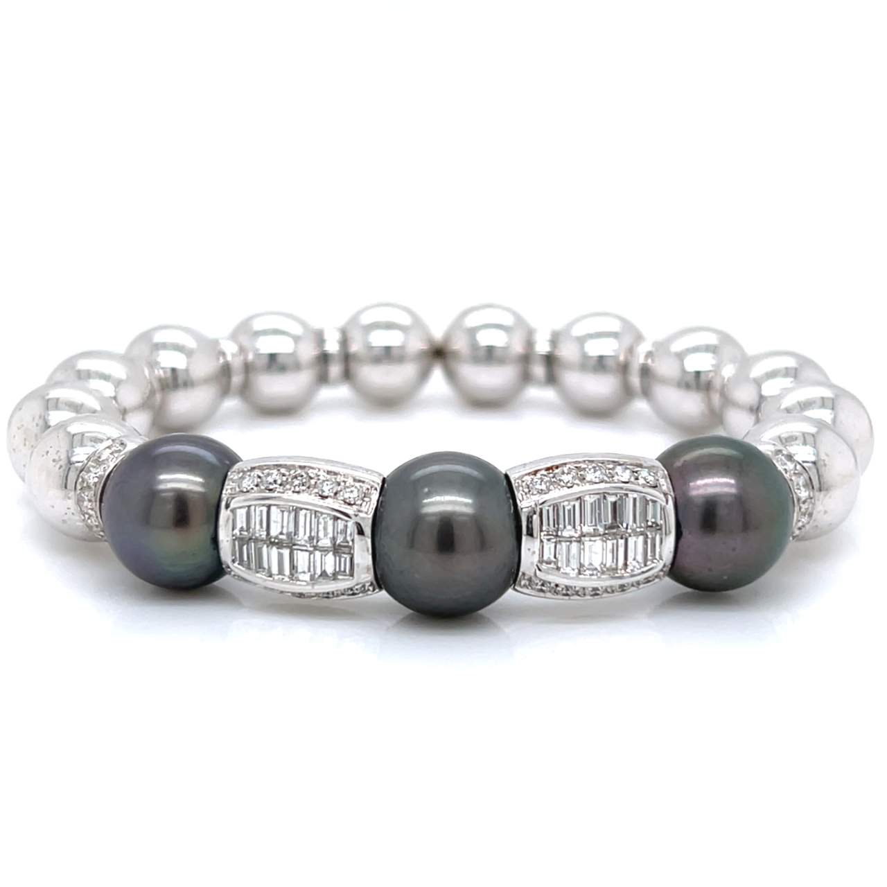 18K White Gold South Sea Pearl & Diamond Bangle Bracelet