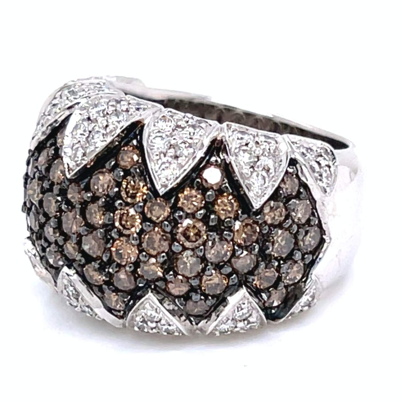 18K White Gold Champagne Diamond Ring
