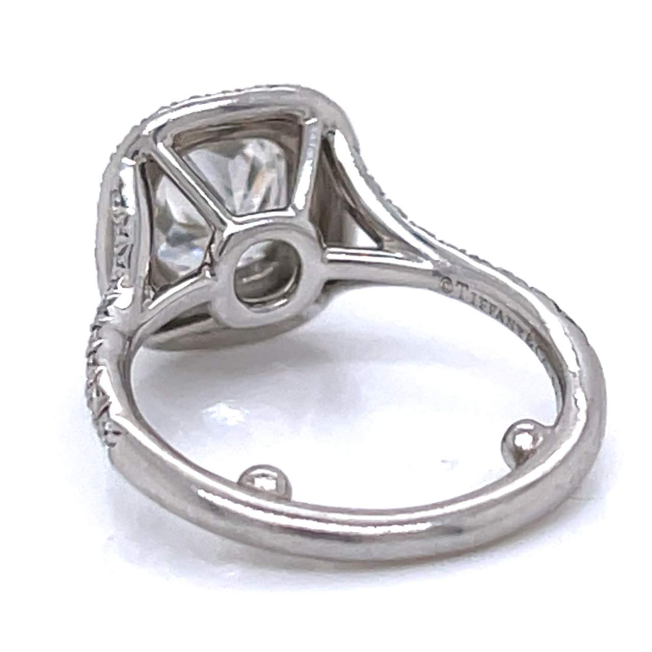 TIFFANY & CO. Certified 1.26 Ct. Diamond Ring