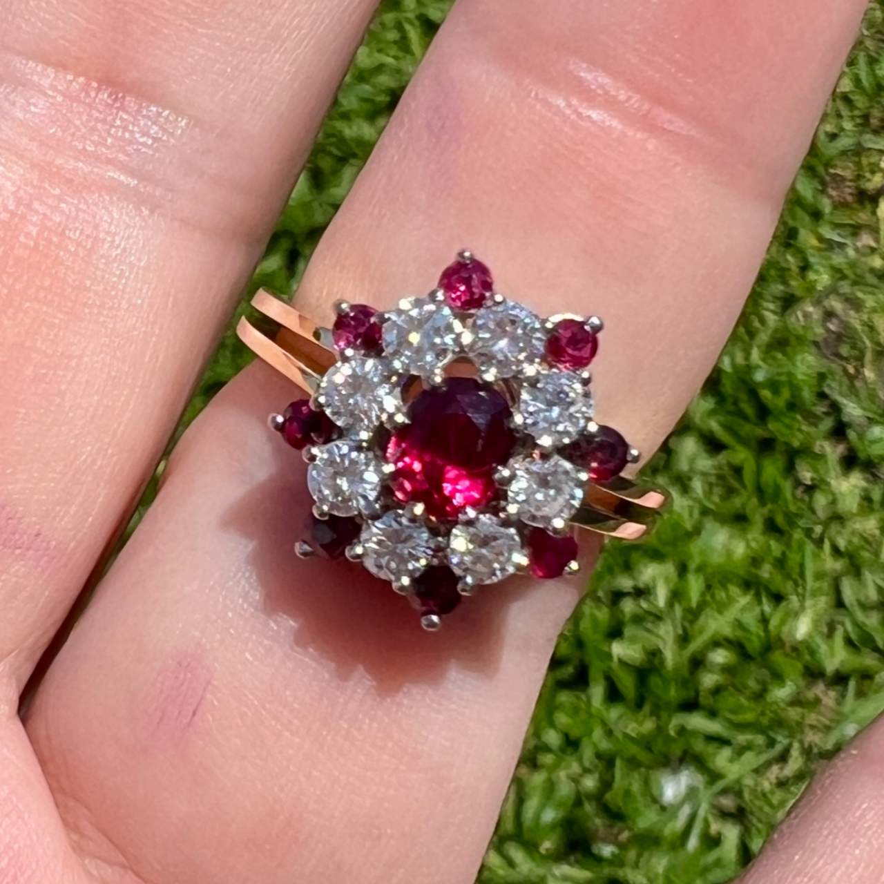 18K Yellow Gold Ruby & Diamond Ring