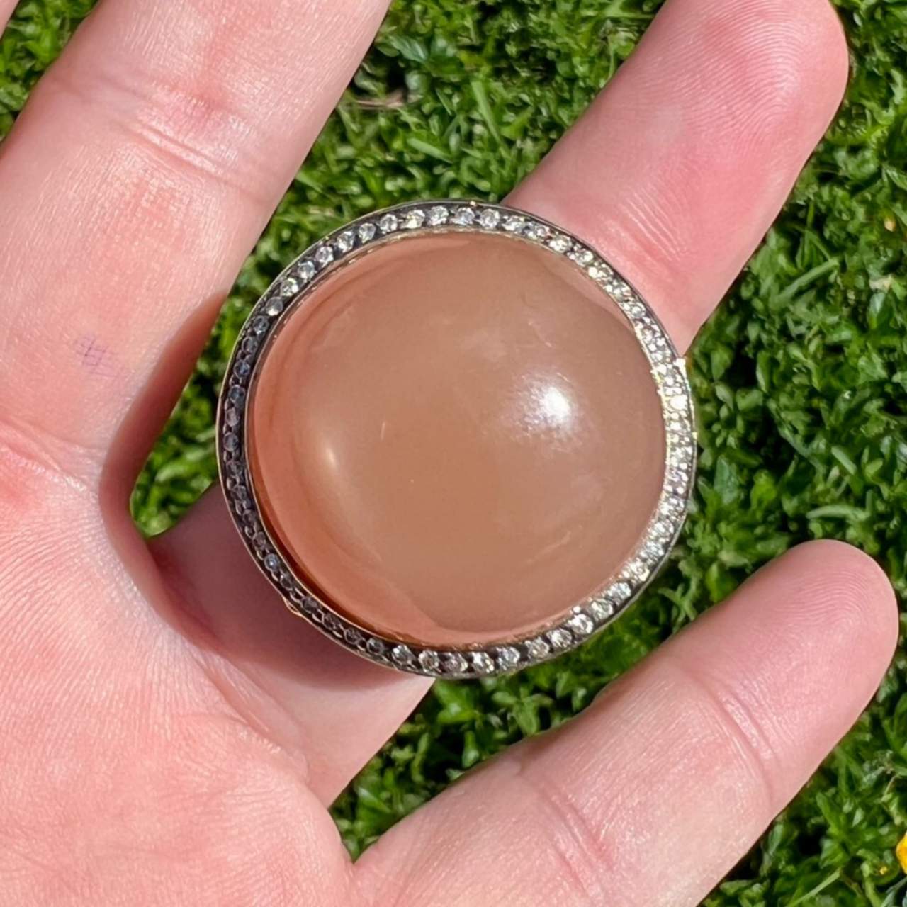 18K Yellow Gold Moonstone & Diamond Ring