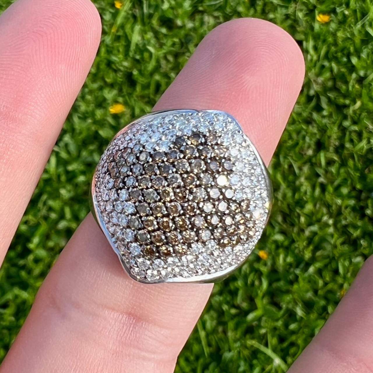 18K White Gold Champagne Diamond Ring