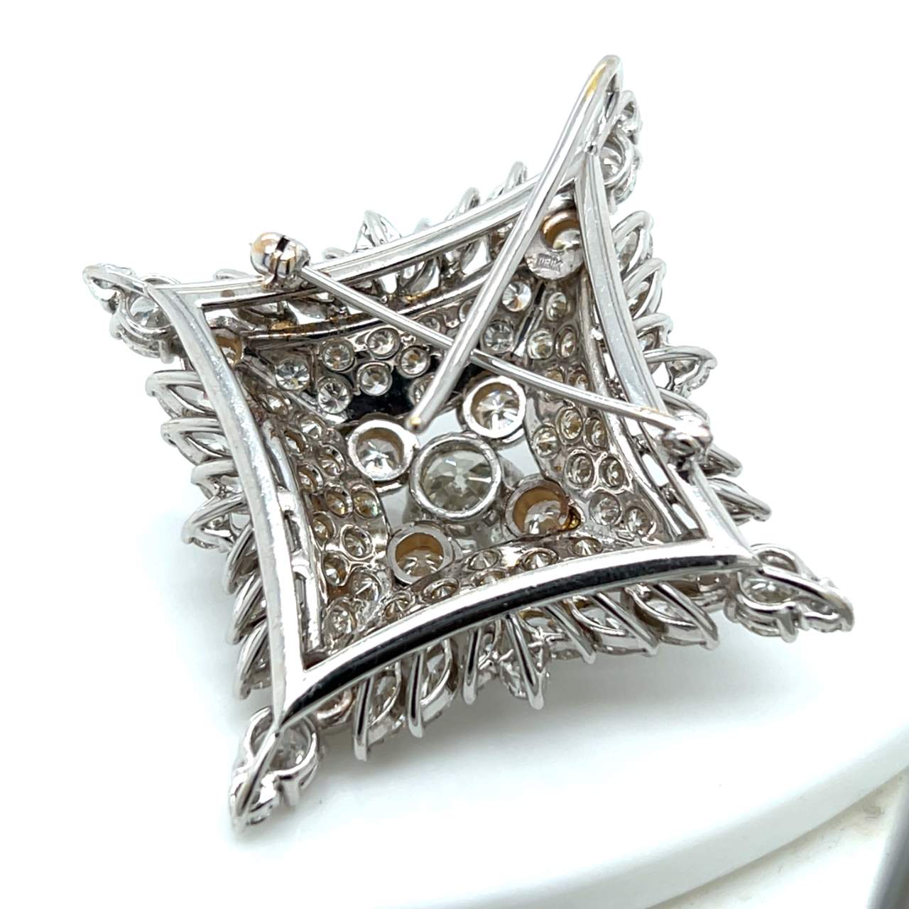 18K White Gold 10.70 Ct. Diamond Pendant/Brooch
