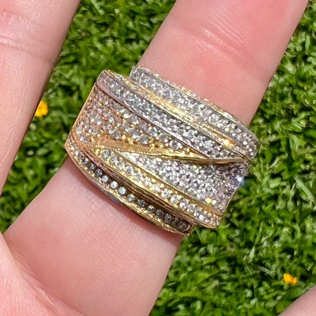 SONIA B. 18K Yellow Gold 3.00 Ct. Diamond Ring