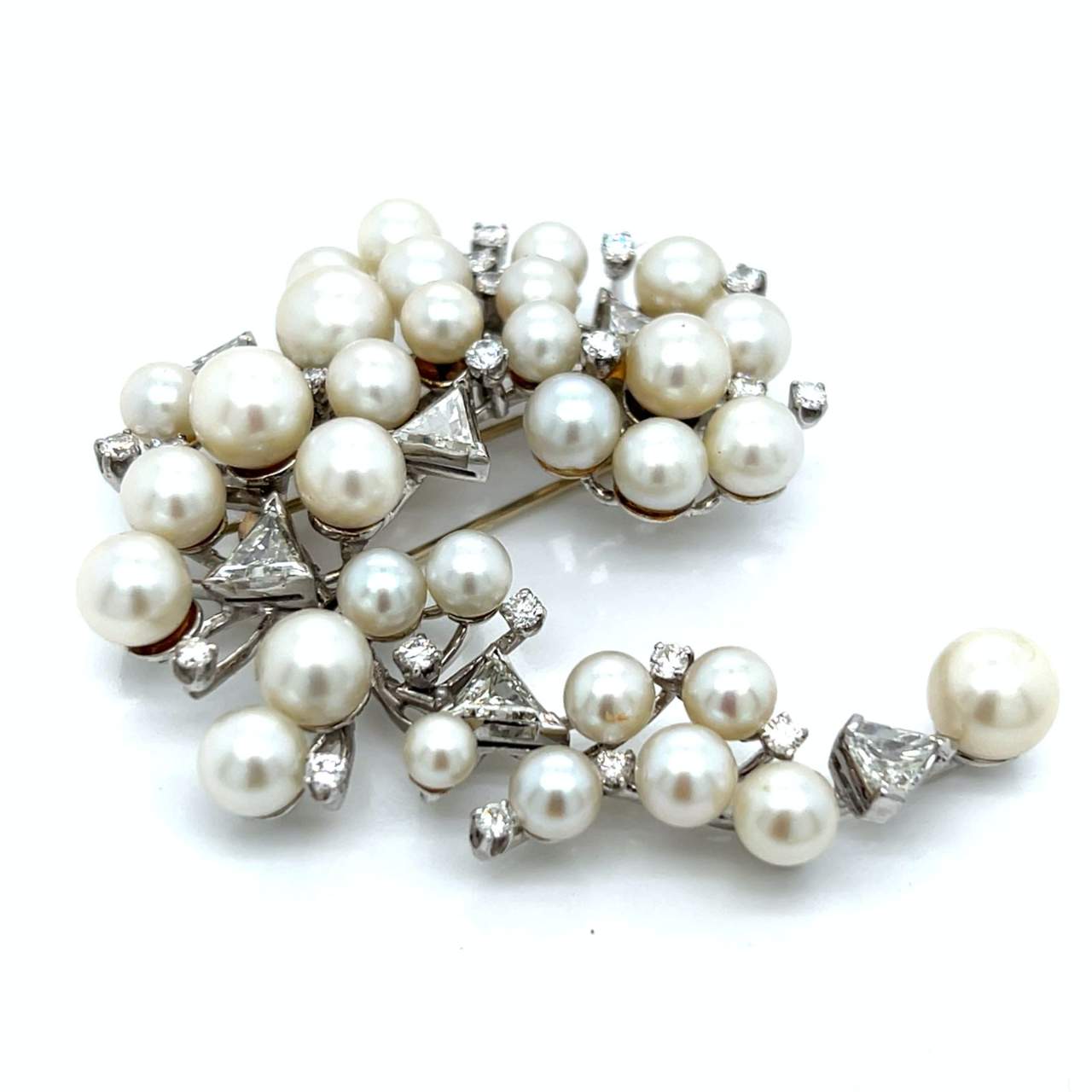 1960’s 18K White Gold & Palladium Cultured Pearl and Diamond Brooch