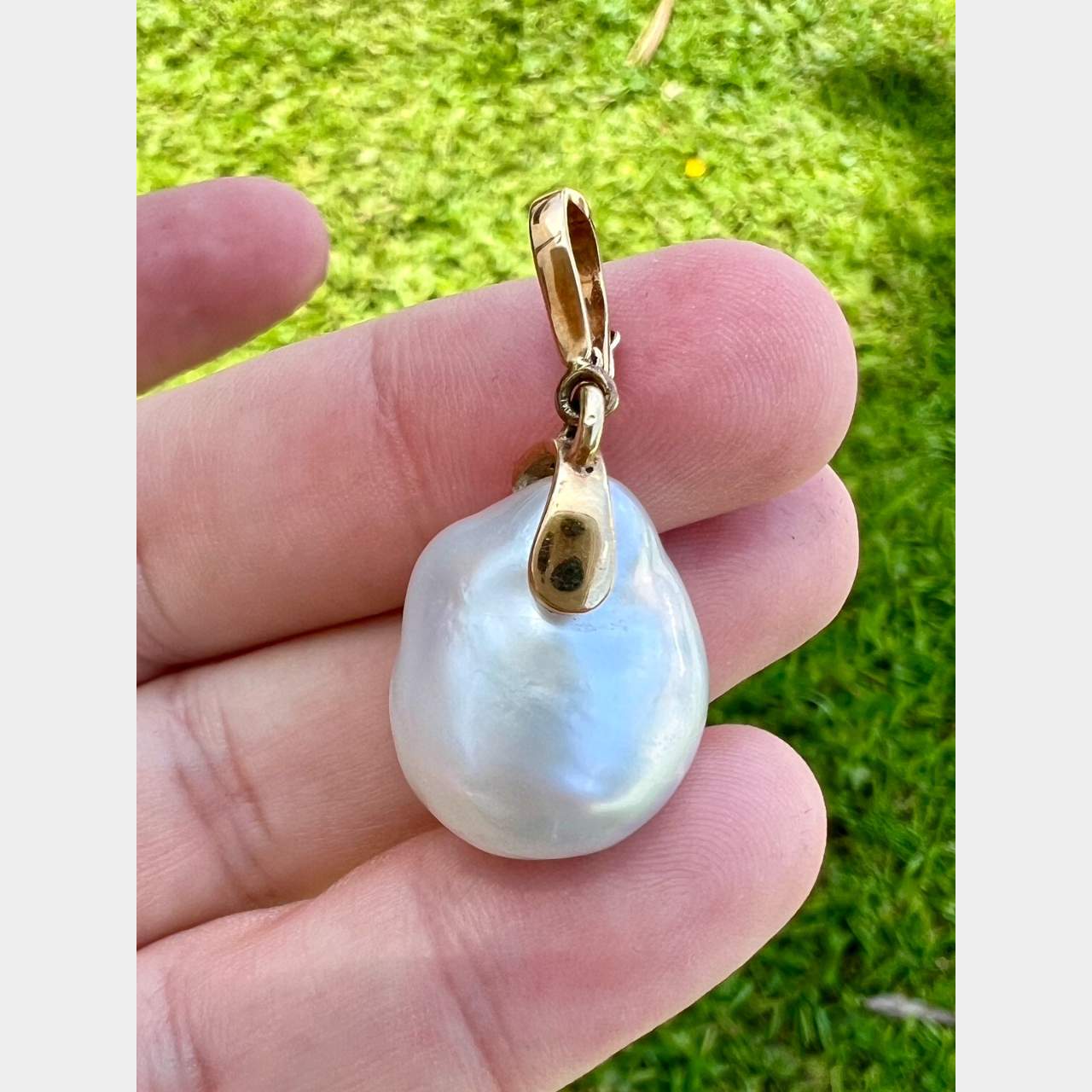 14K Yellow Gold South Sea Pearl Pendant