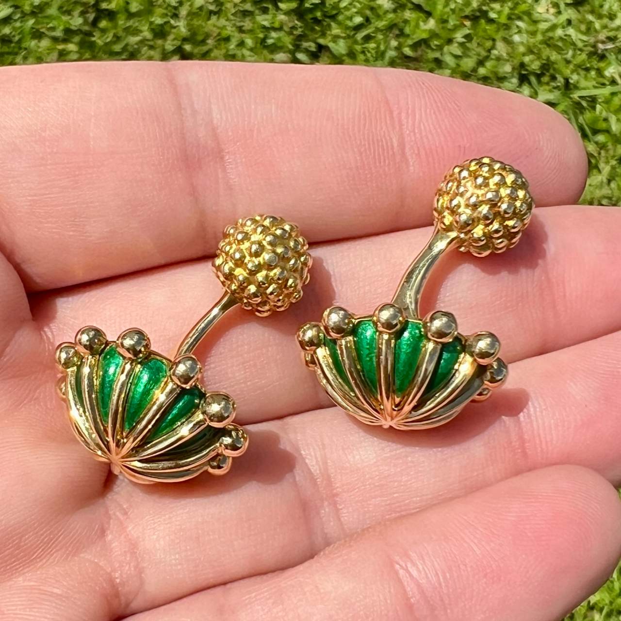 TIFFANY & CO. Schlumberger 18K Yellow Gold Enamel Cufflinks