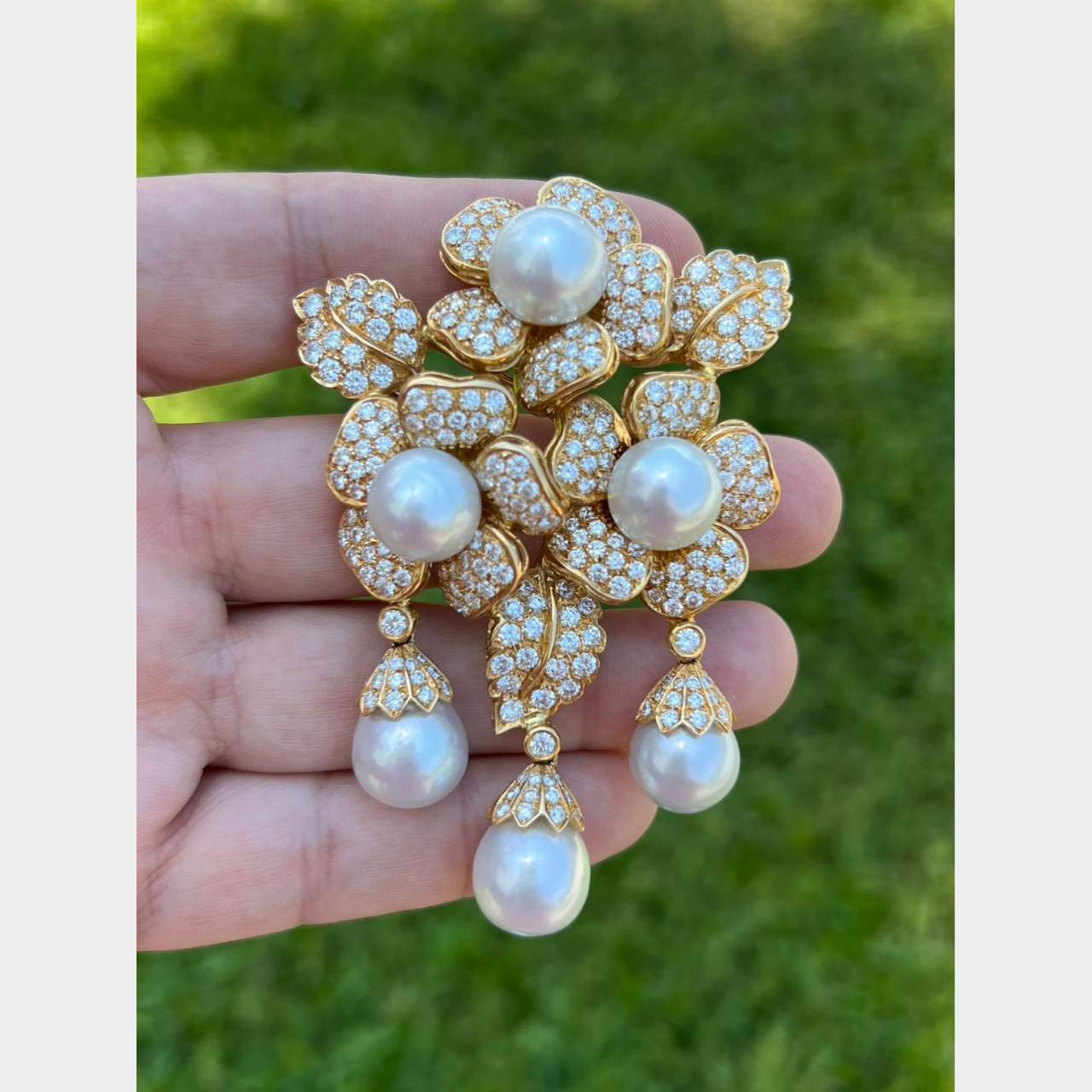 18K Yellow Gold South Sea Pearl & Diamond Brooch