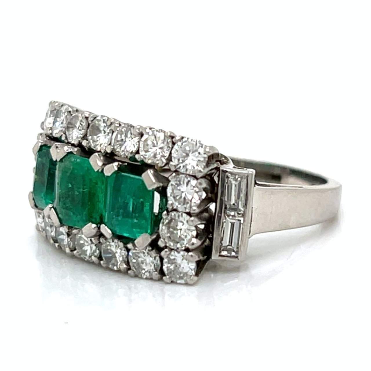 Art Deco Platinum Colombian Emerald & Diamond Ring