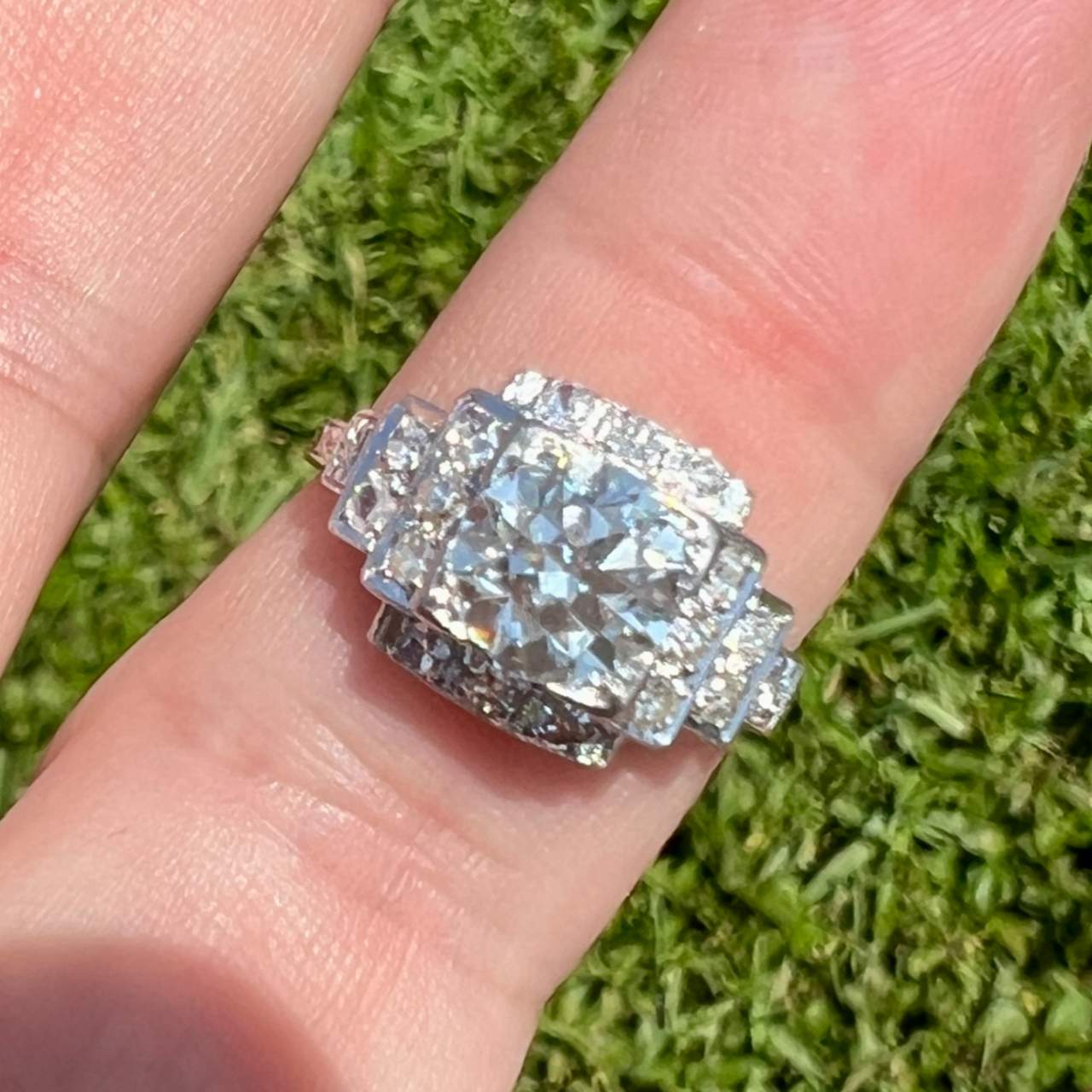 Art Deco Platinum Diamond Ring