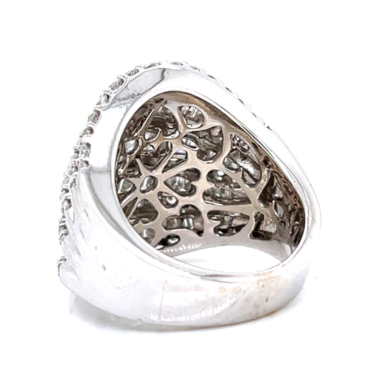 18K White Gold 4.75 Ct. Diamond Ring