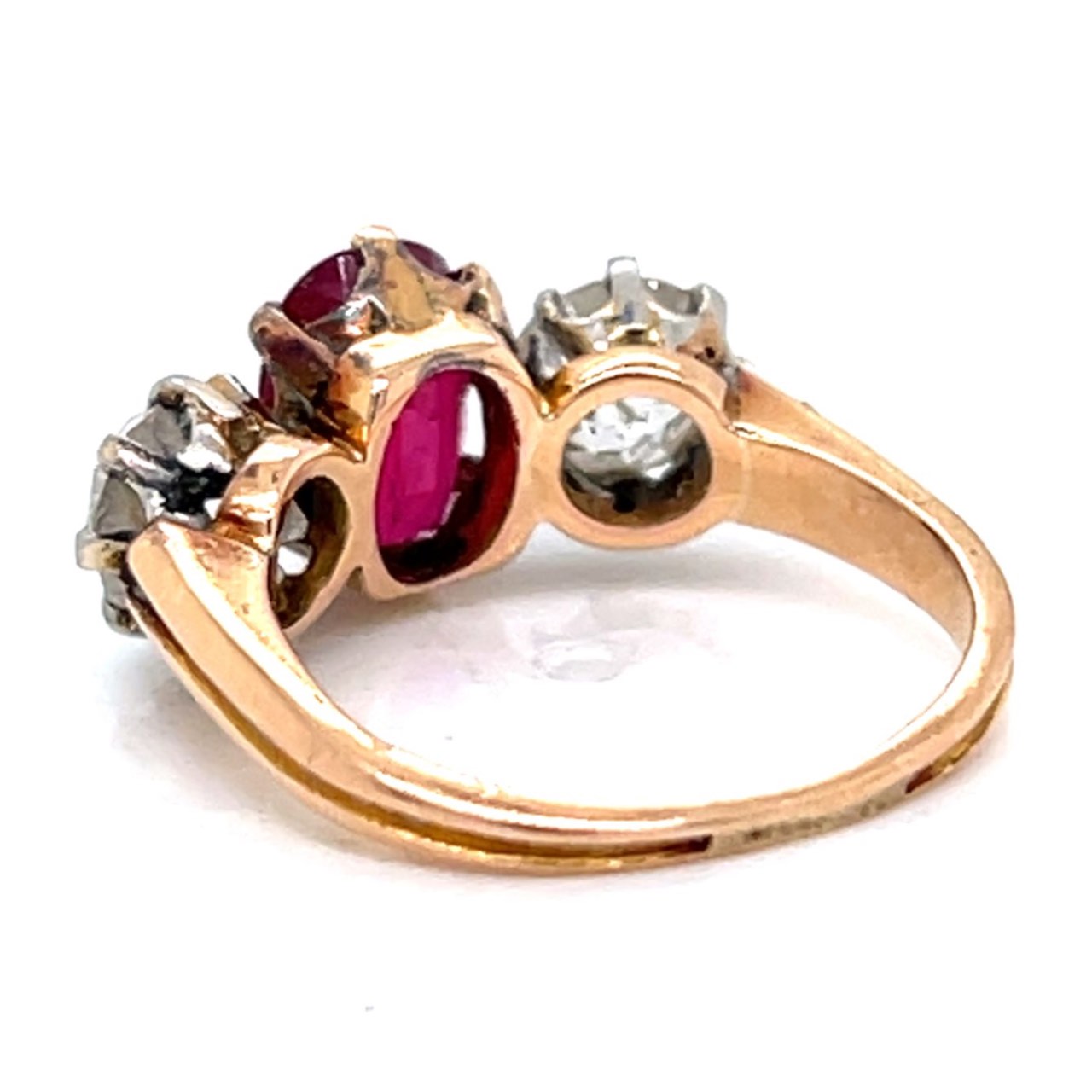 SSEF Certified No-heat Burma Ruby and Diamond Ring - Image 3