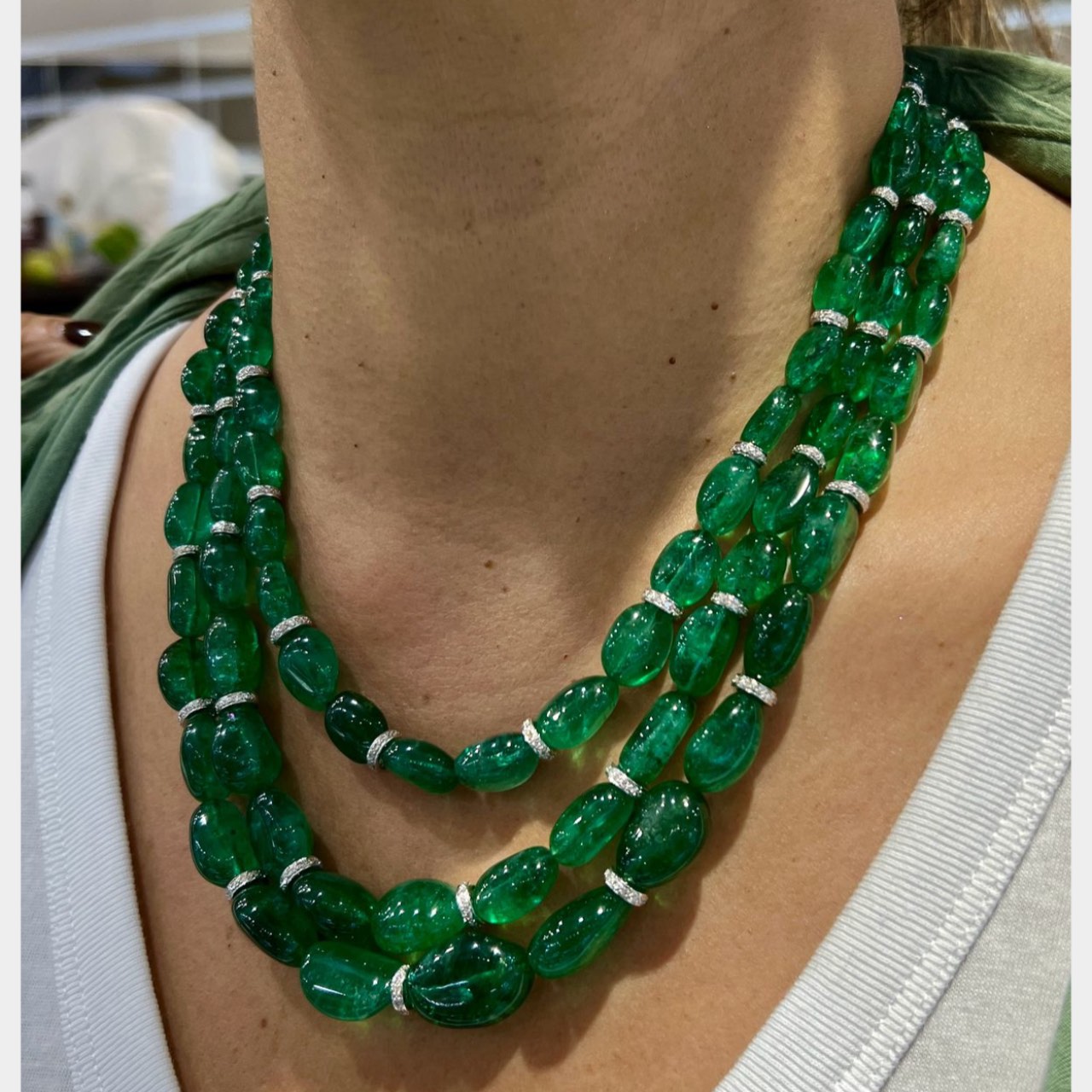 18K White Gold 750.00 Ct. Emerald & Diamond Necklace