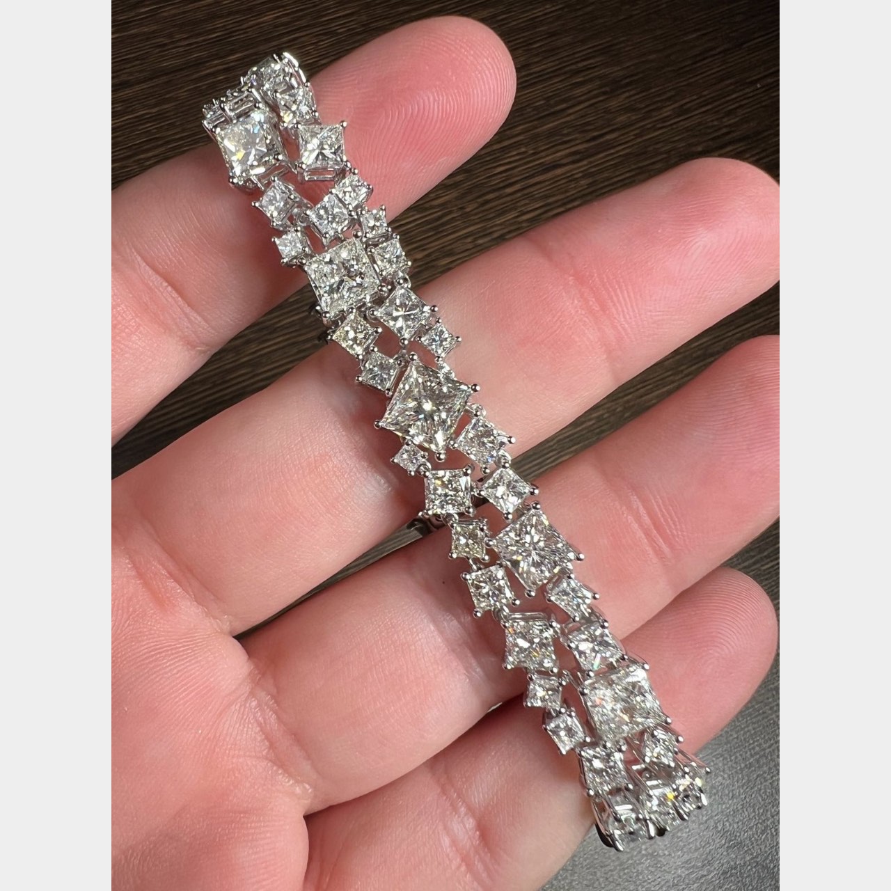 Platinum 29.98 Ct. Diamond Bracelet