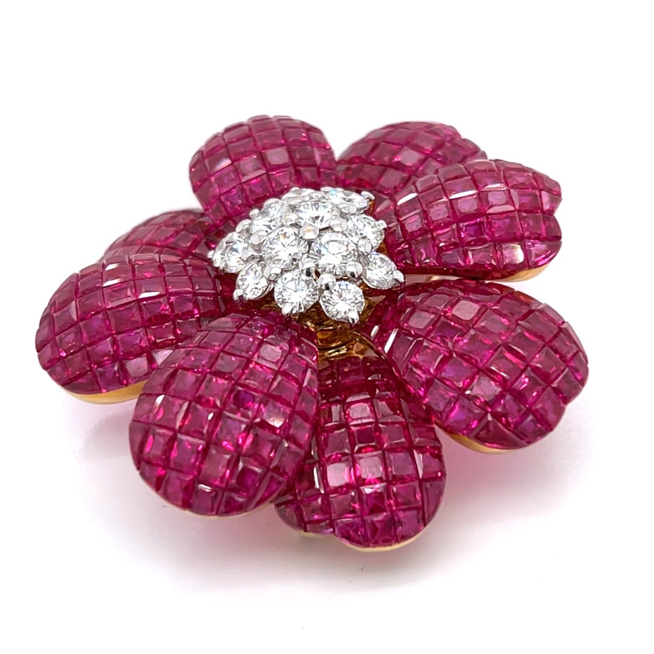 18K Yellow Gold Ruby & Diamond Flower Brooch