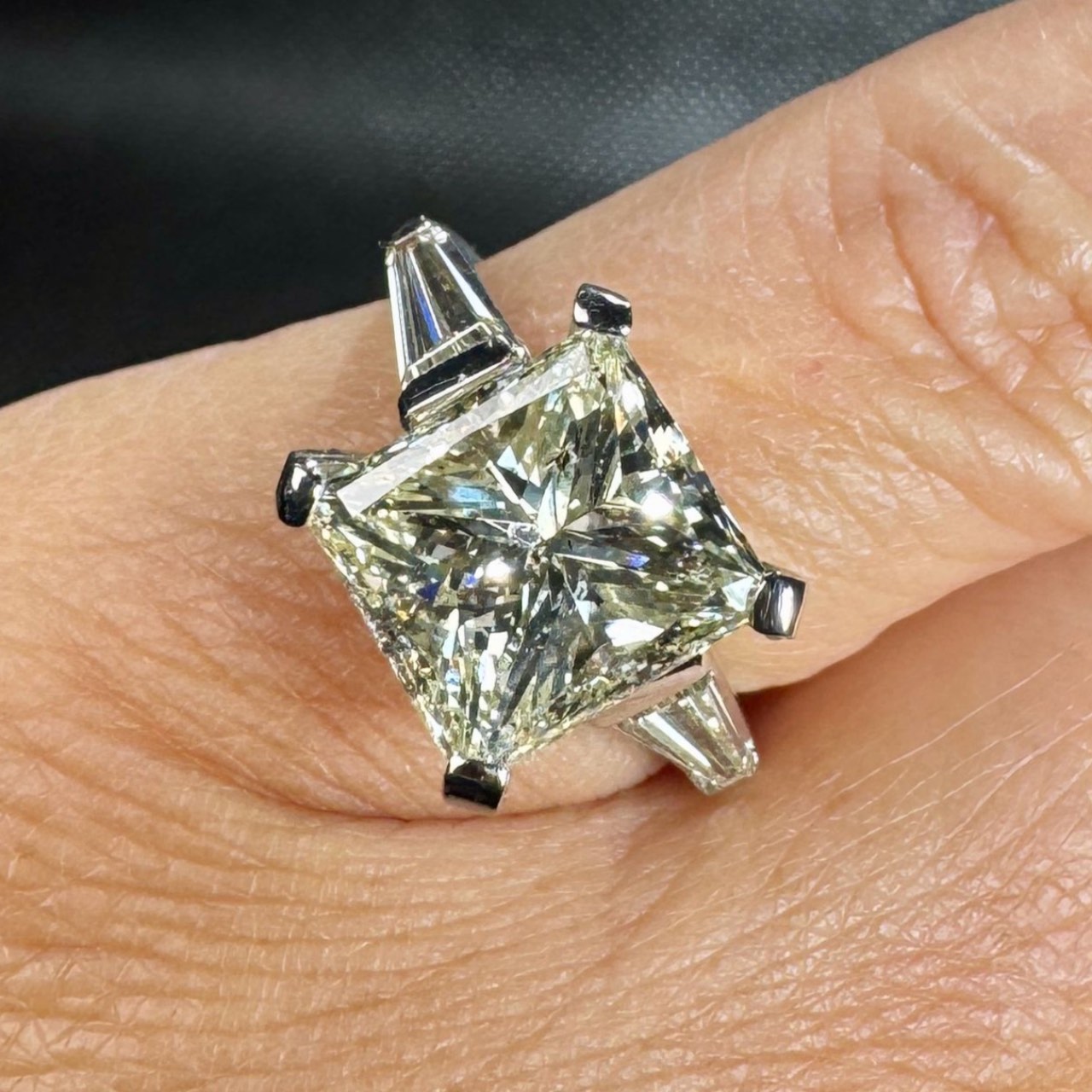 Platinum 5.07 Ct. Diamond Ring - Image 4