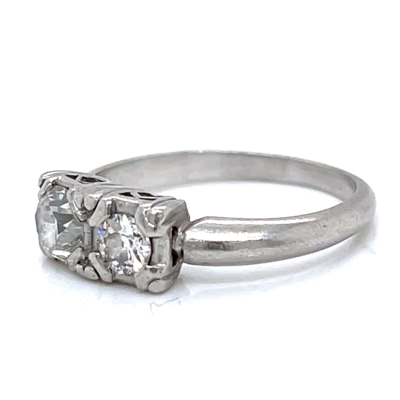 Art Deco Platinum Diamond Ring