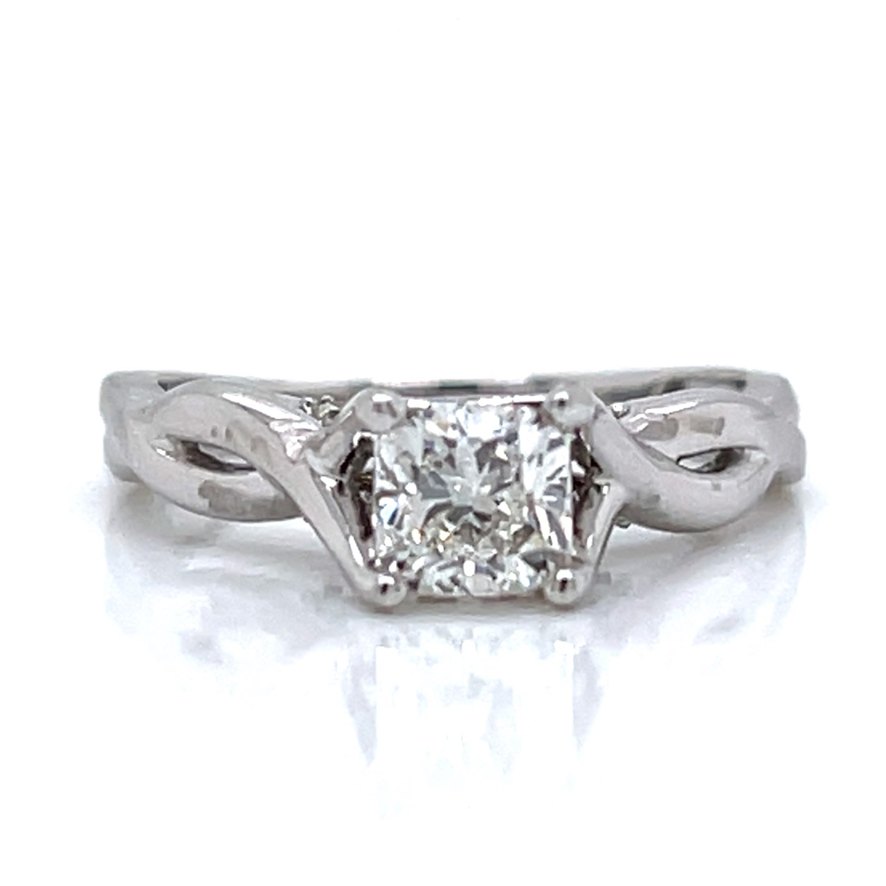 14K White Gold Diamond Ring