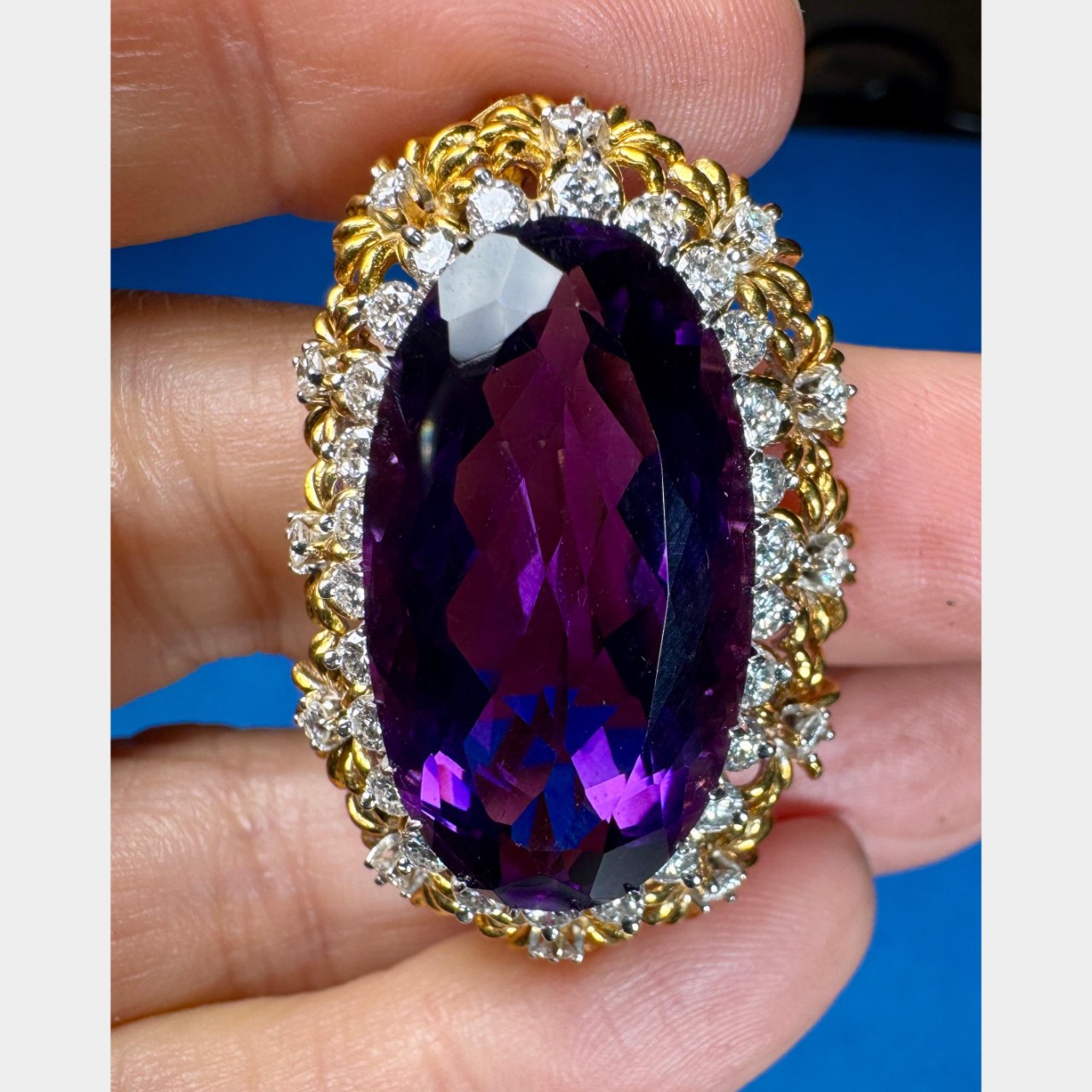 1960’s 18K Yellow Gold Amethyst & Diamond Pendant/Brooch