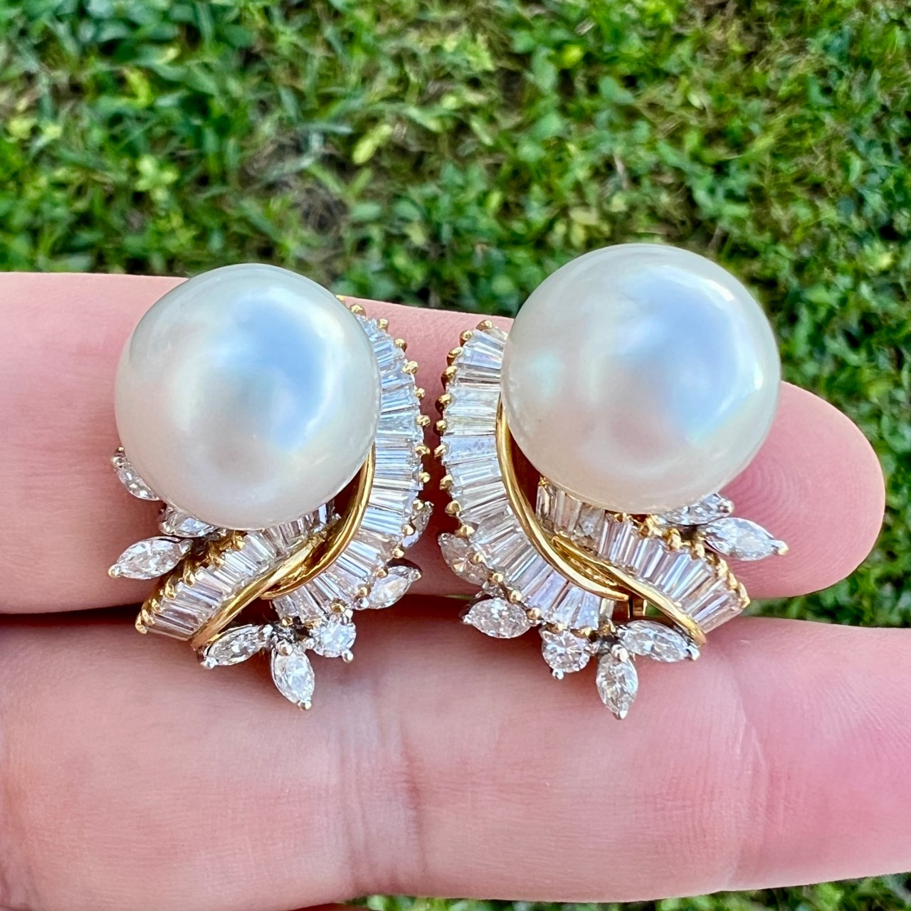 18K Yellow Gold South Sea Pearl & Diamond Earrings